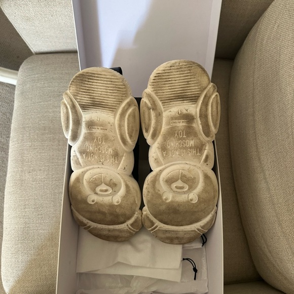 Moschino teddy logo strap sneakers - Picture 9 of 10